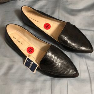 Tahari Shoes